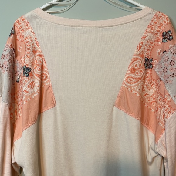 We The Free Long Sleeve Shirt Size Small - Picture 6 of 9